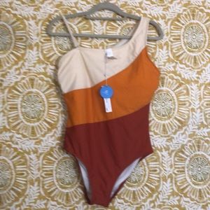 Cupshe large one piece bathing suit